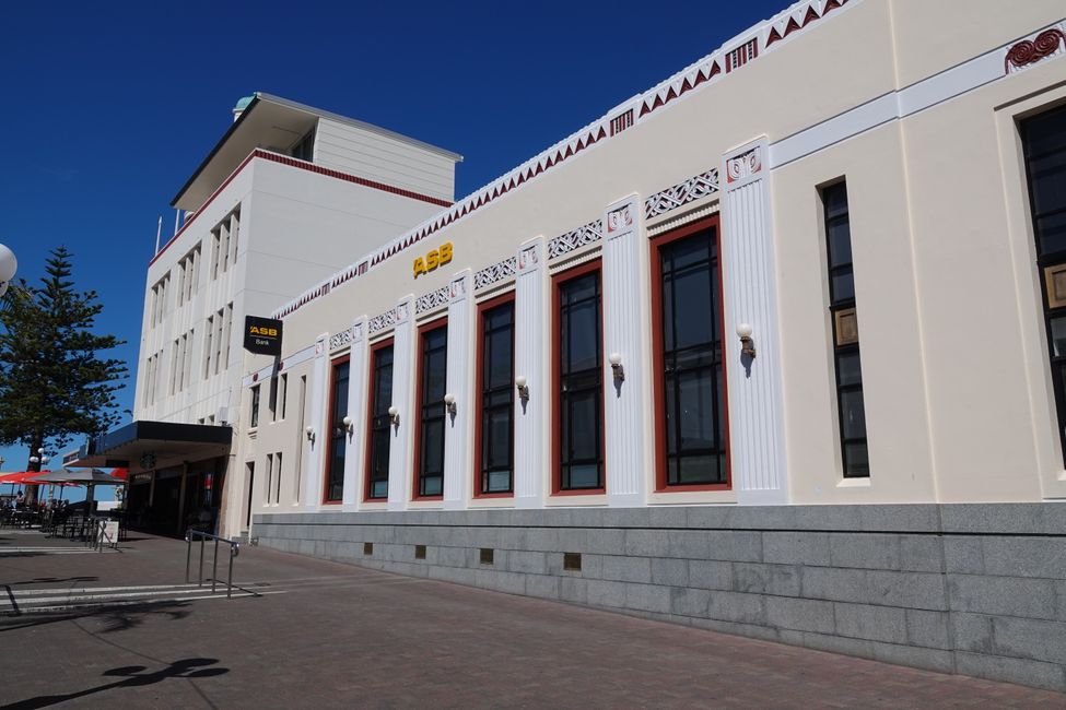 Von Rotorua zur Art Deco City ....