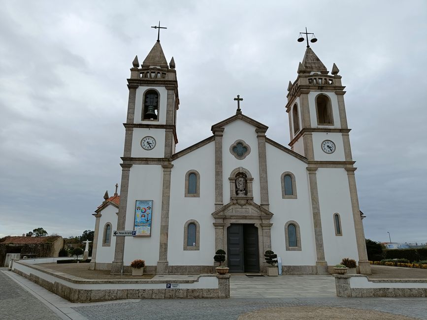Igreja Matriz de Apúlia