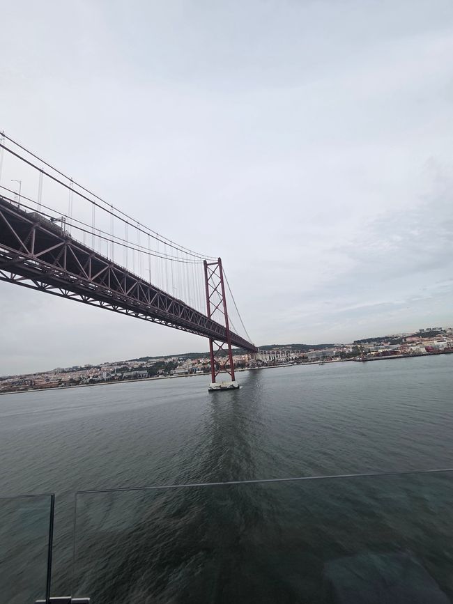 Gelb, alt und unwiderstehlich: Meine Panoramafahrt durch Lissabon