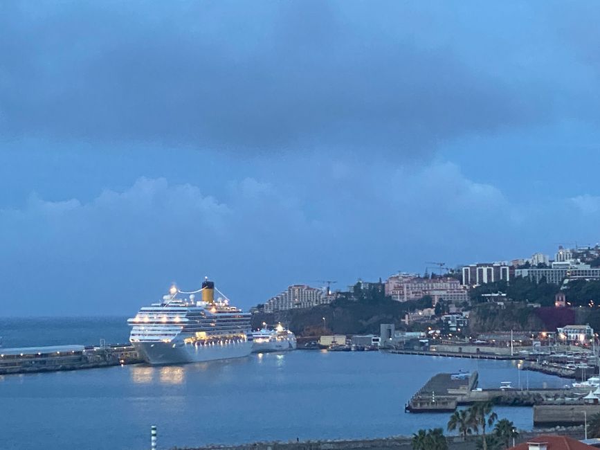 Neuer Tag- neues Schiff