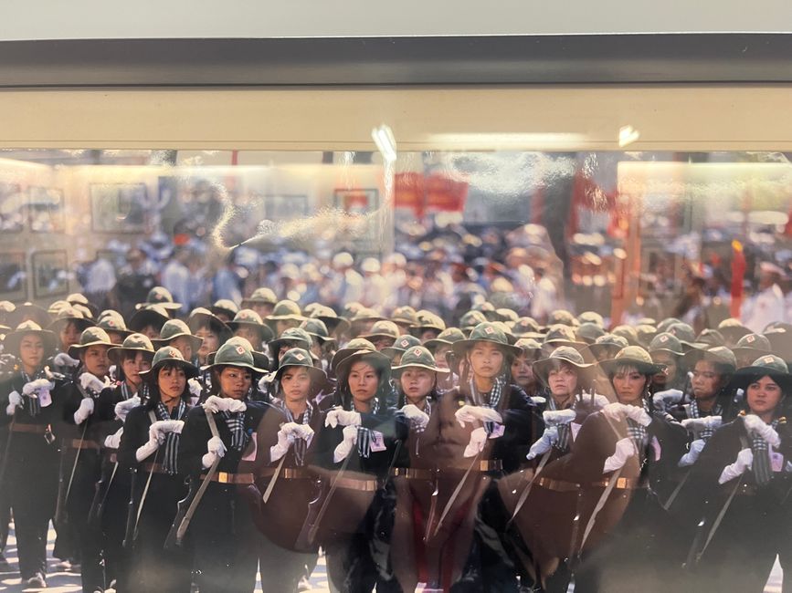 标签9 - 胡志明市：在思考、闪光粉和炸肉排之间的一天