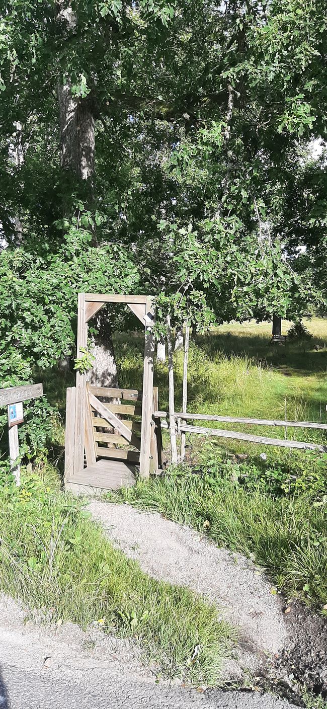 Eingang zum Rundweg