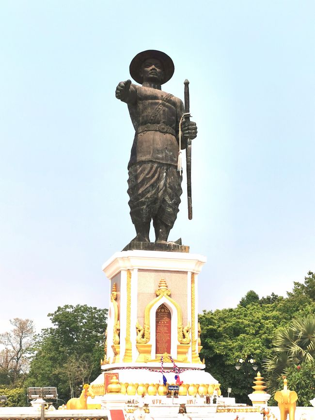 Vientiane - 1.5 days on a temple and museum tour