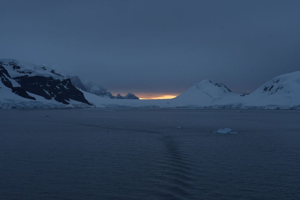 Neumayer-Kanal / Neumayer Channel