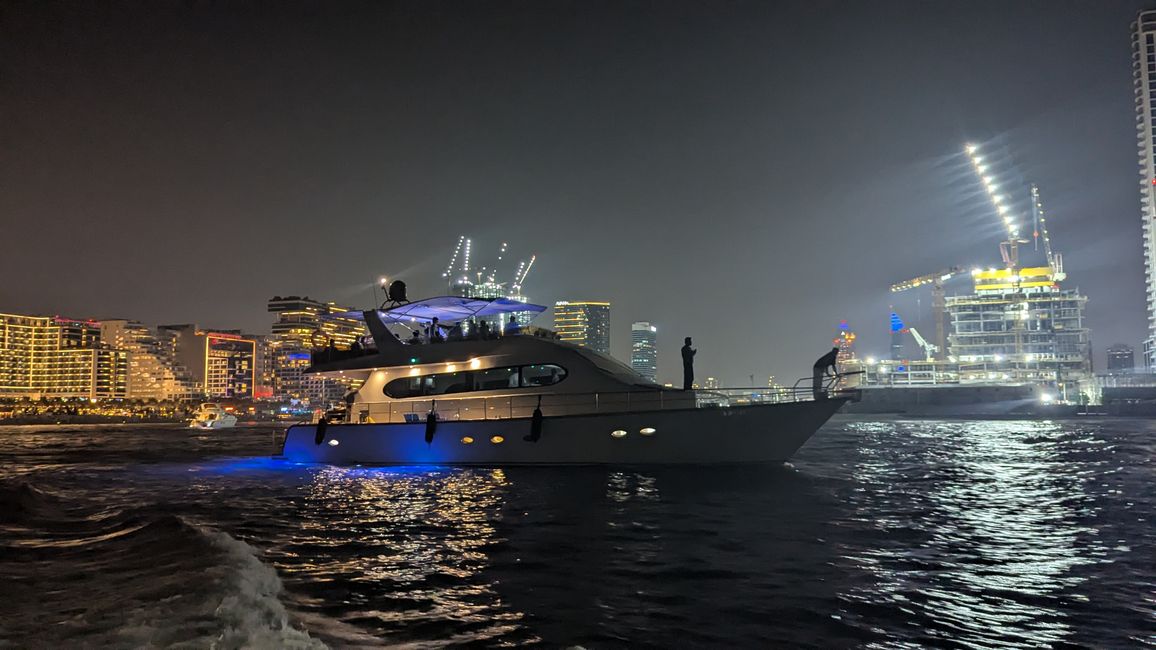 Tag 3 (2024) Dubai JBR Beach, Souks Deira e The One and Only