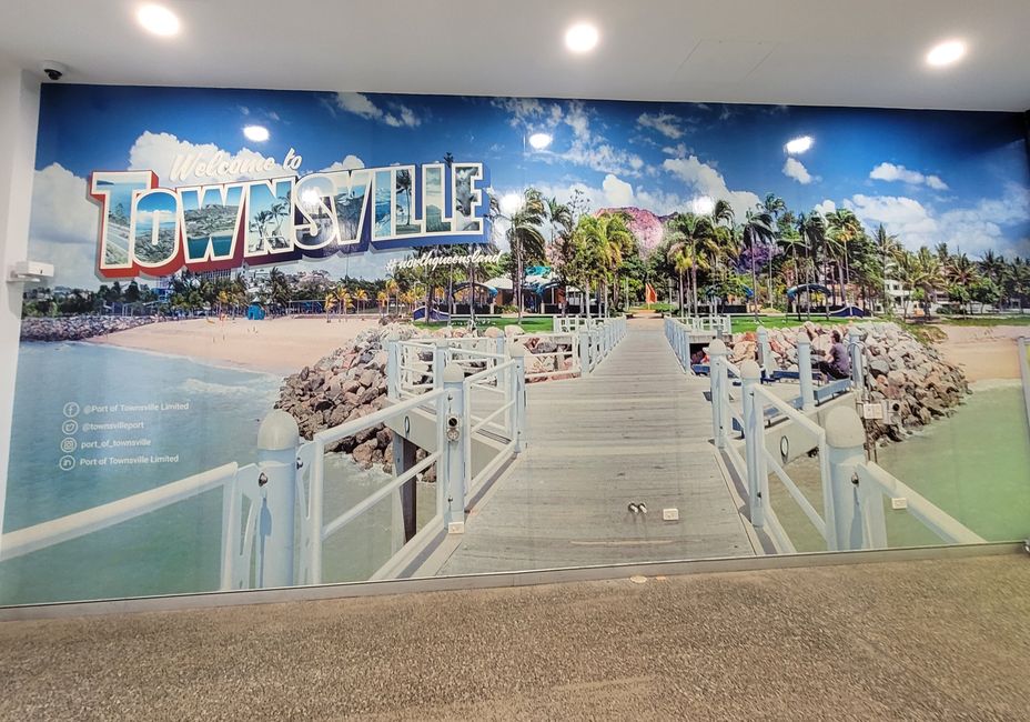 Day 102 of 175: Cruise around the world - Townsville/Australia
