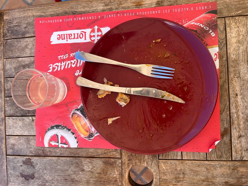 Was es da wohl Gutes zum Essen gab.