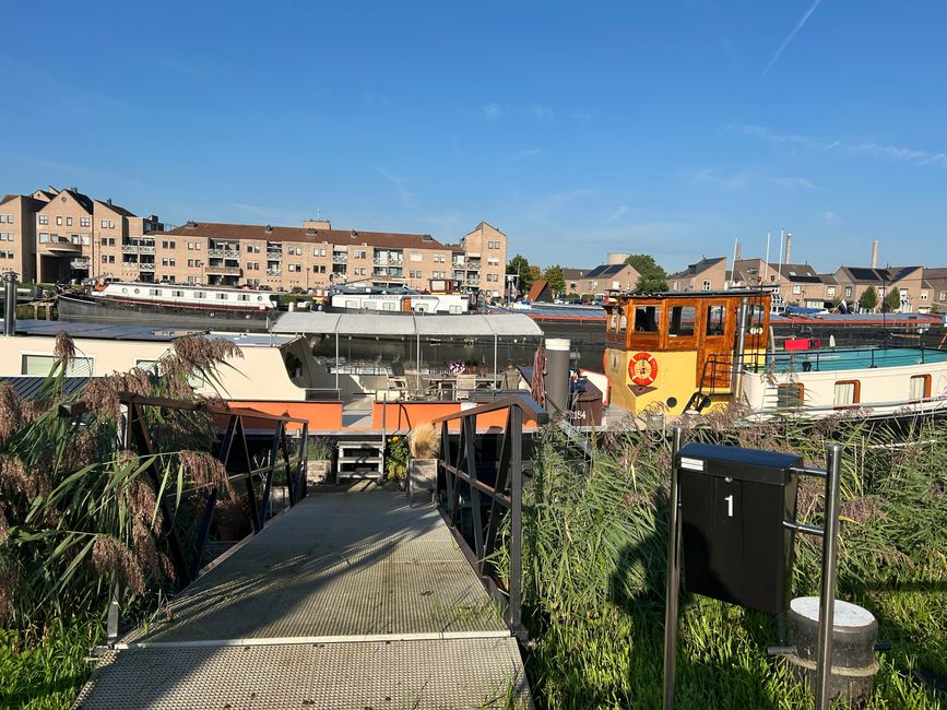 Day 4: Sprang-Capelle - The Hague Part 1