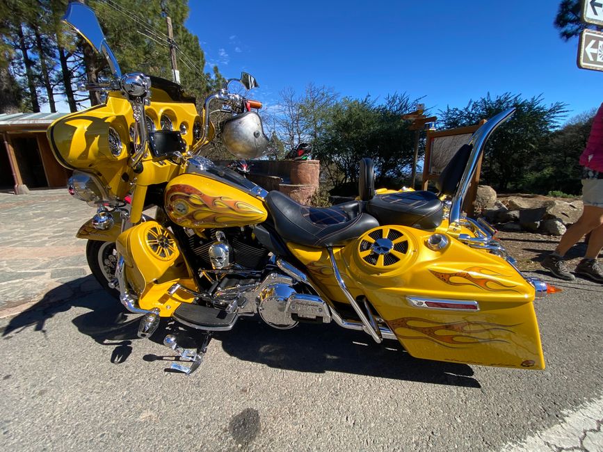 Nicht nur Wanderer, auch Biker treffen sich am Cruz de Tejeda