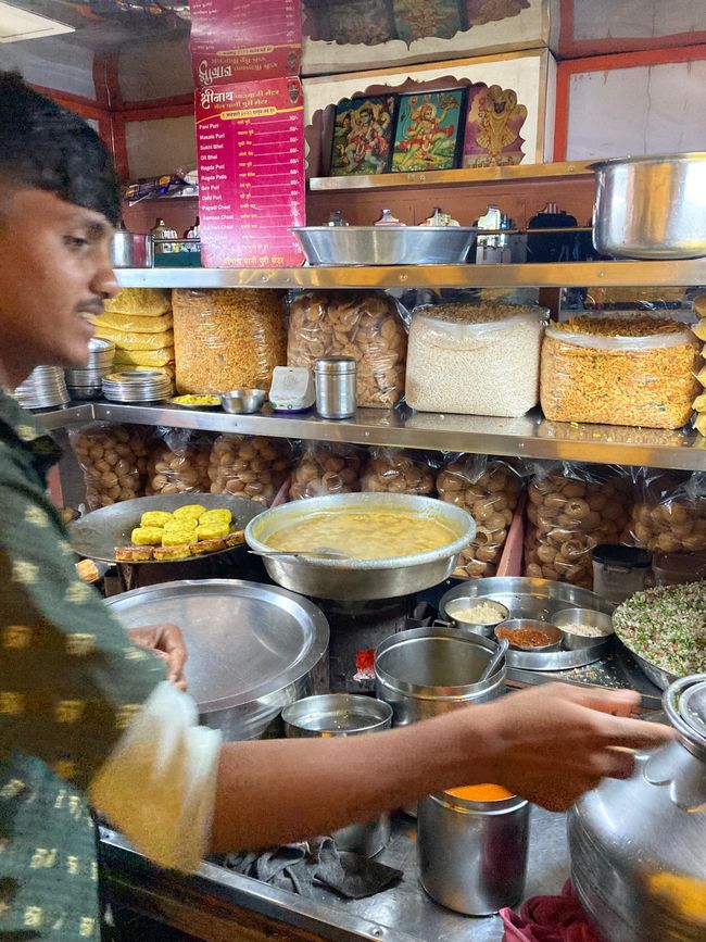 Food stalls (very delicious)