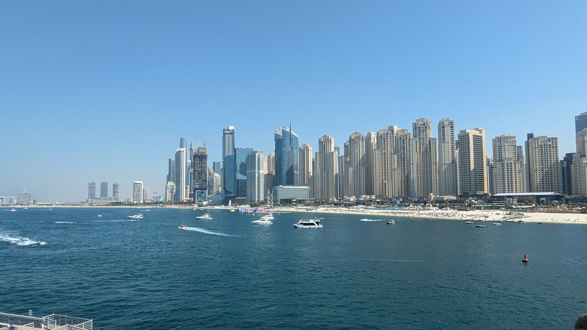 Tag 3 (2024) Dubai JBR Beach, Souks Deira e The One and Only