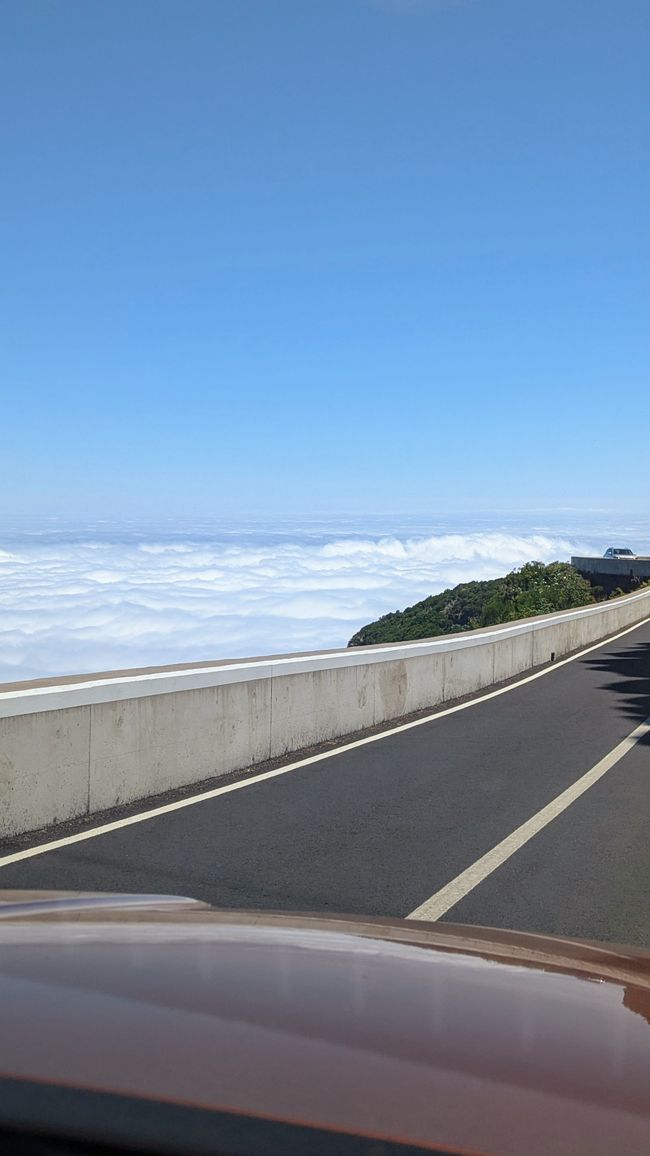 Tag 12: Dem Himmel so nah -  Pico do Areeio