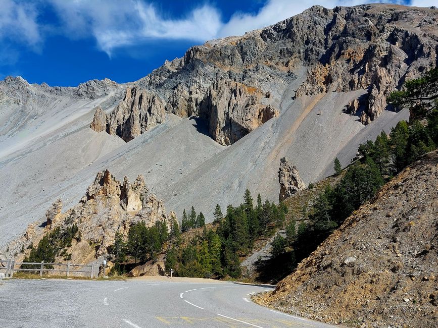 unwirtliche Landschaft unterhalb des Col d'Izoard