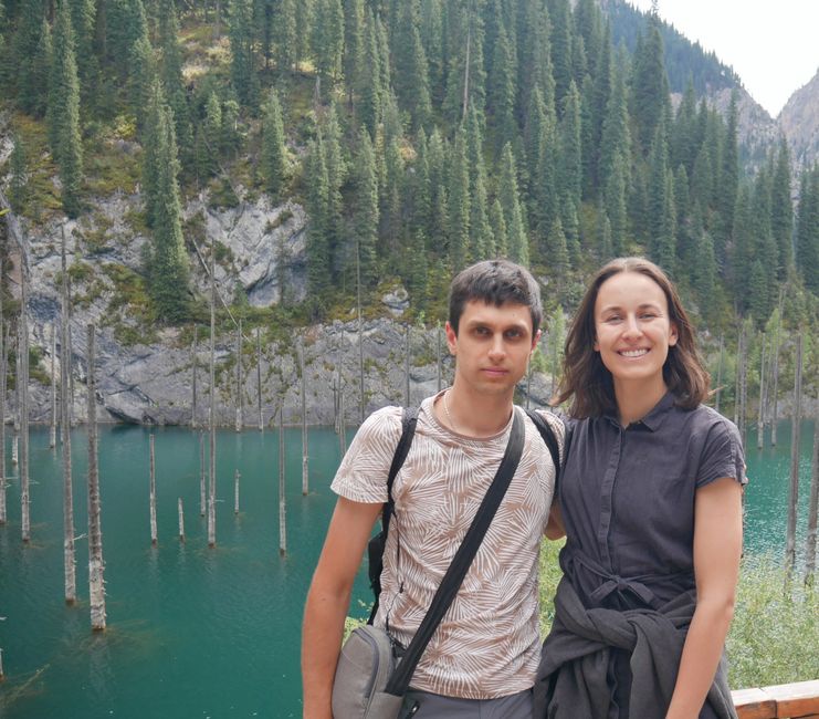 Excursión a los lagos de montaña Kaindy y Kolsai