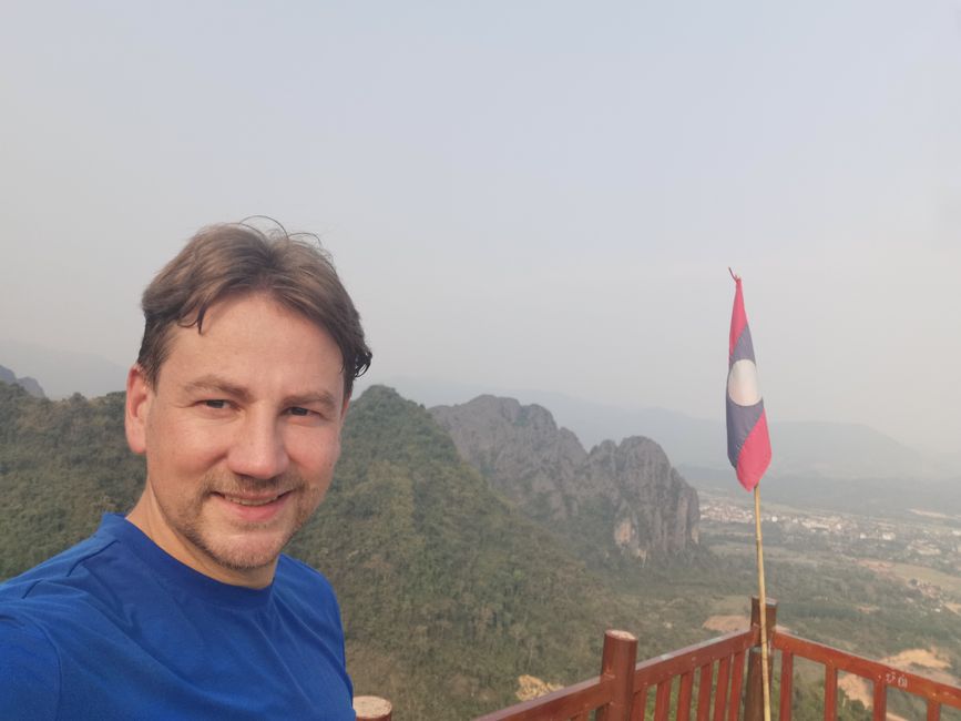 Continuing the journey to Vang Vieng - Hike to the Silver Cross Viewpoint and hot air balloon ride