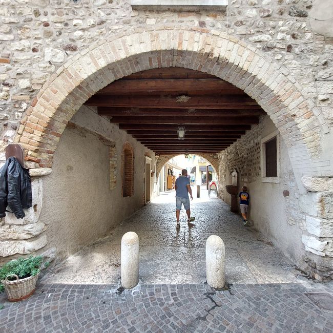 Lazise