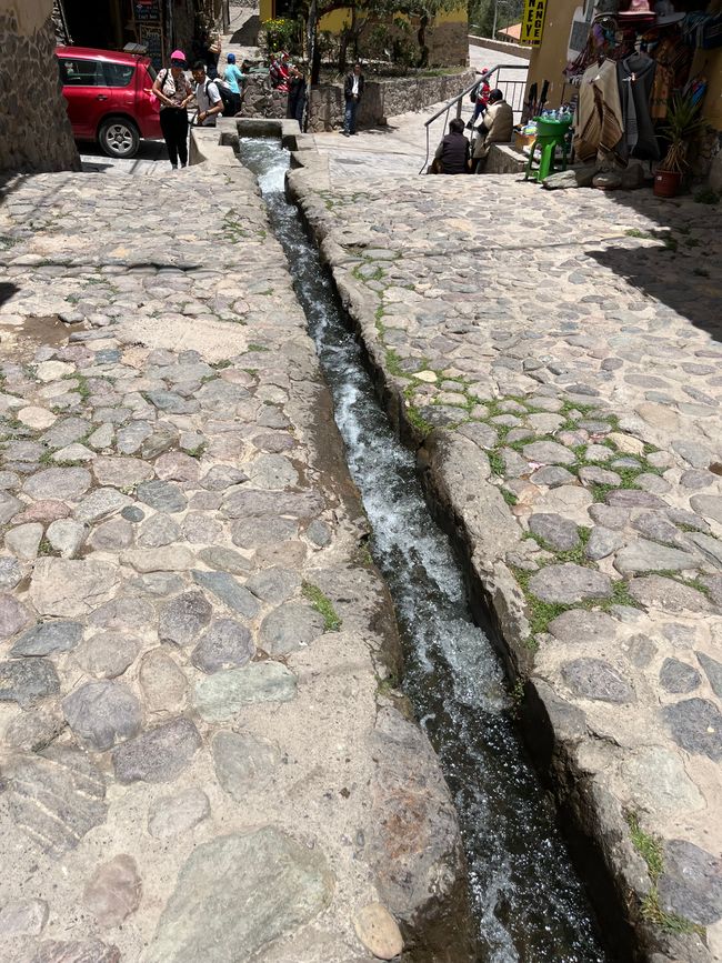 Étiquette 23
Ollantaytambo