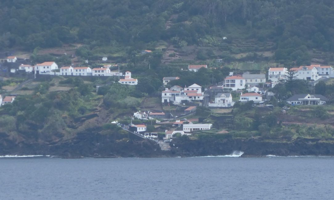 Blick auf den Campingplatz in Calheta