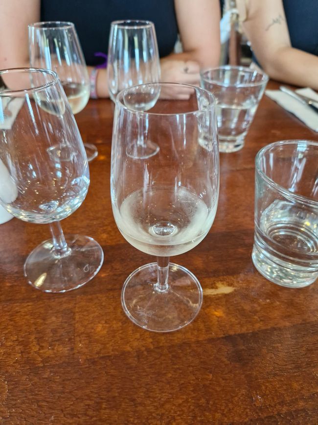 Zweites Weingut & Mittagessen