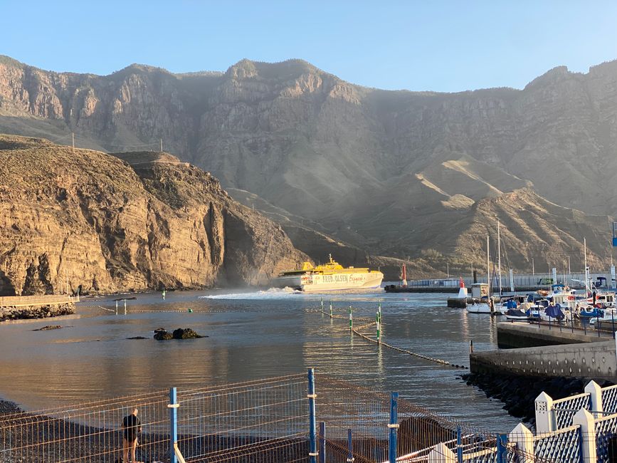Hello Gran Canaria - der Fährhafen von Agaete
