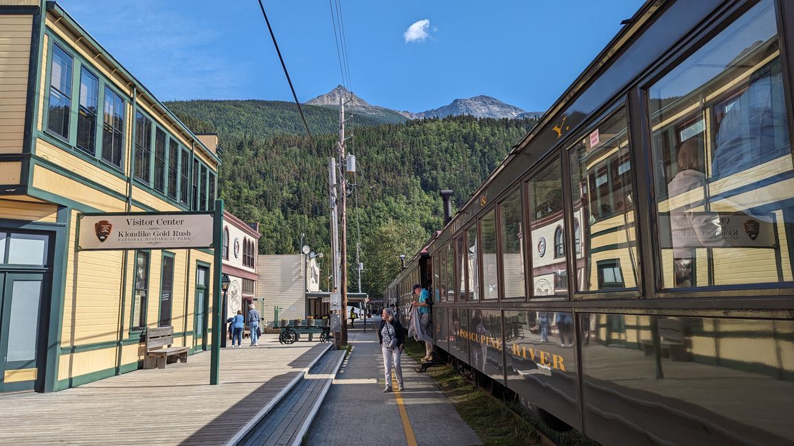 Etiqueta 22: ¡Rumbo a Alaska! Un deslizamiento de tierra, el White Pass y trenes largos