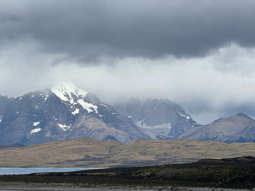 Puerto Natales & Torres del Paine