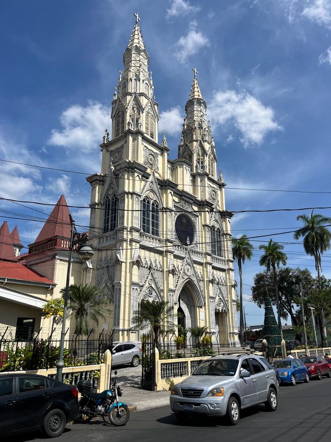 Basilica Sagrado Corazon San Salvador