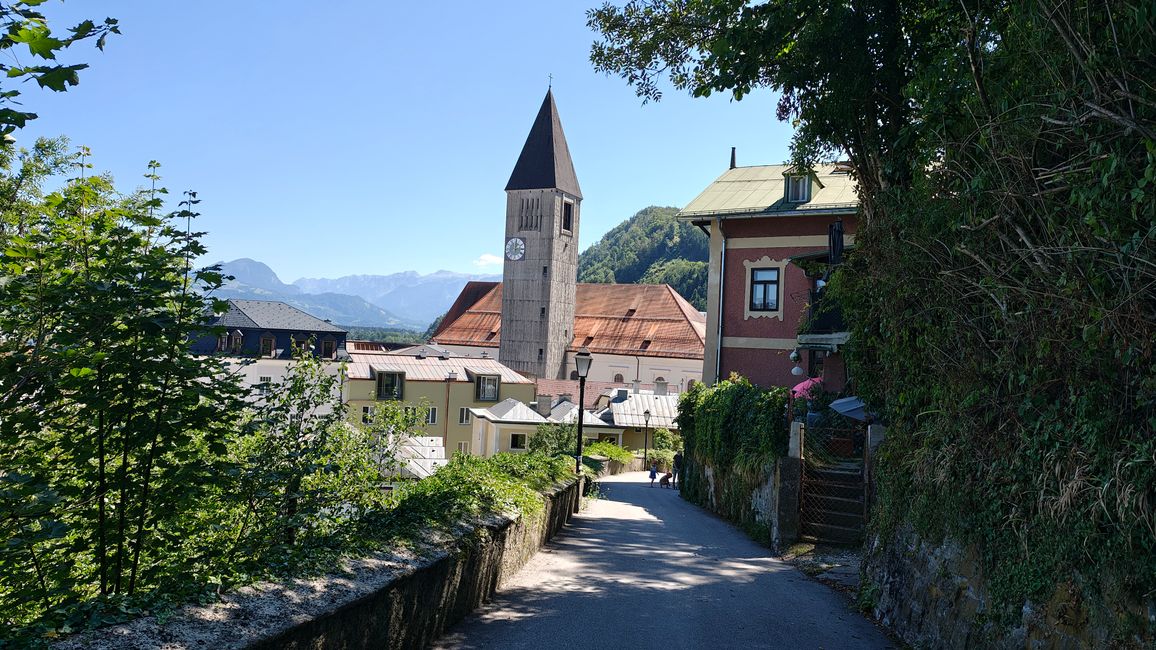 Aufstieg zur Burg Sulzeneck