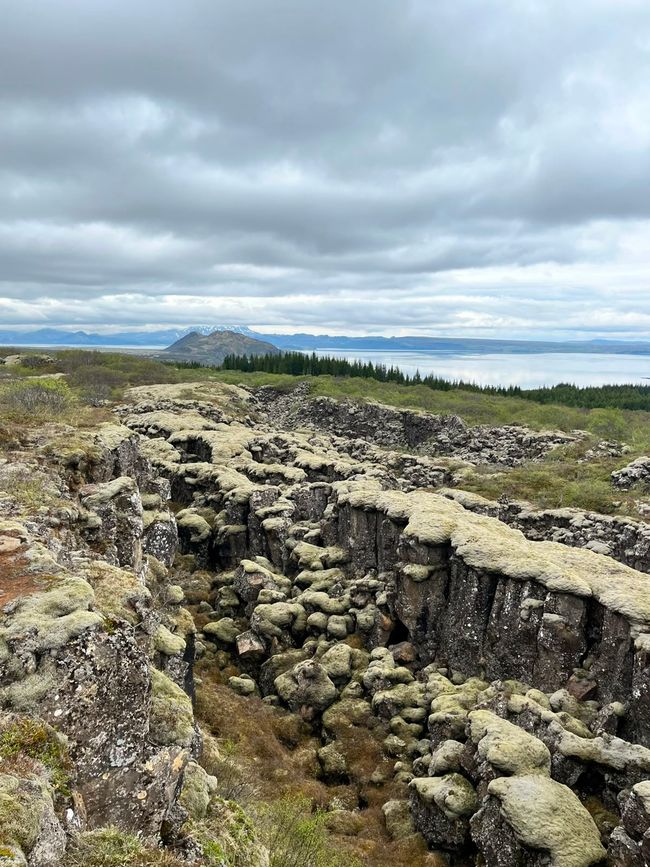 Laugarvatn Cave und Pingvellir