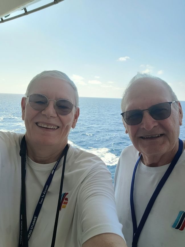 Tag 120 und 121 bis 123 von 175: Kreuzfahrt rund um die Welt  - Phuket/Thailand und drei Seetage