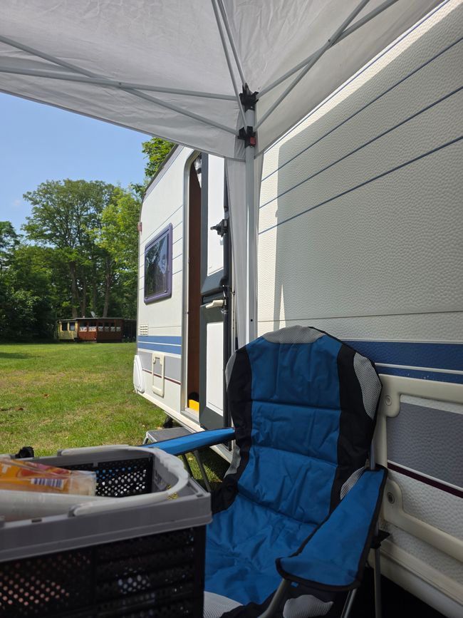 Neukoster Camping am See für Zelte Wohnwagen und Wohnmobile