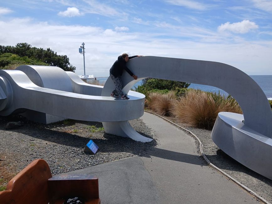 Clifden - Monkey Island - Riverton - Invercargill - Nugget Point