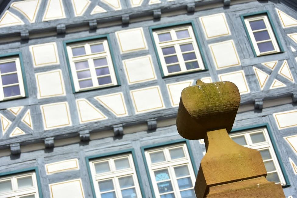 Fachwerk, Kunst und Kettensägen