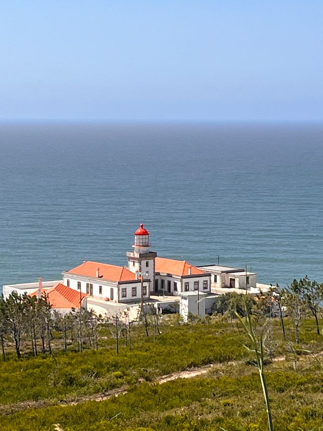 Der wunderschöne Farol Cabo Mondego bei Figueira de Foz
